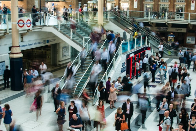 Il Retail investe nel digitale, nell’online e nei punti vendita